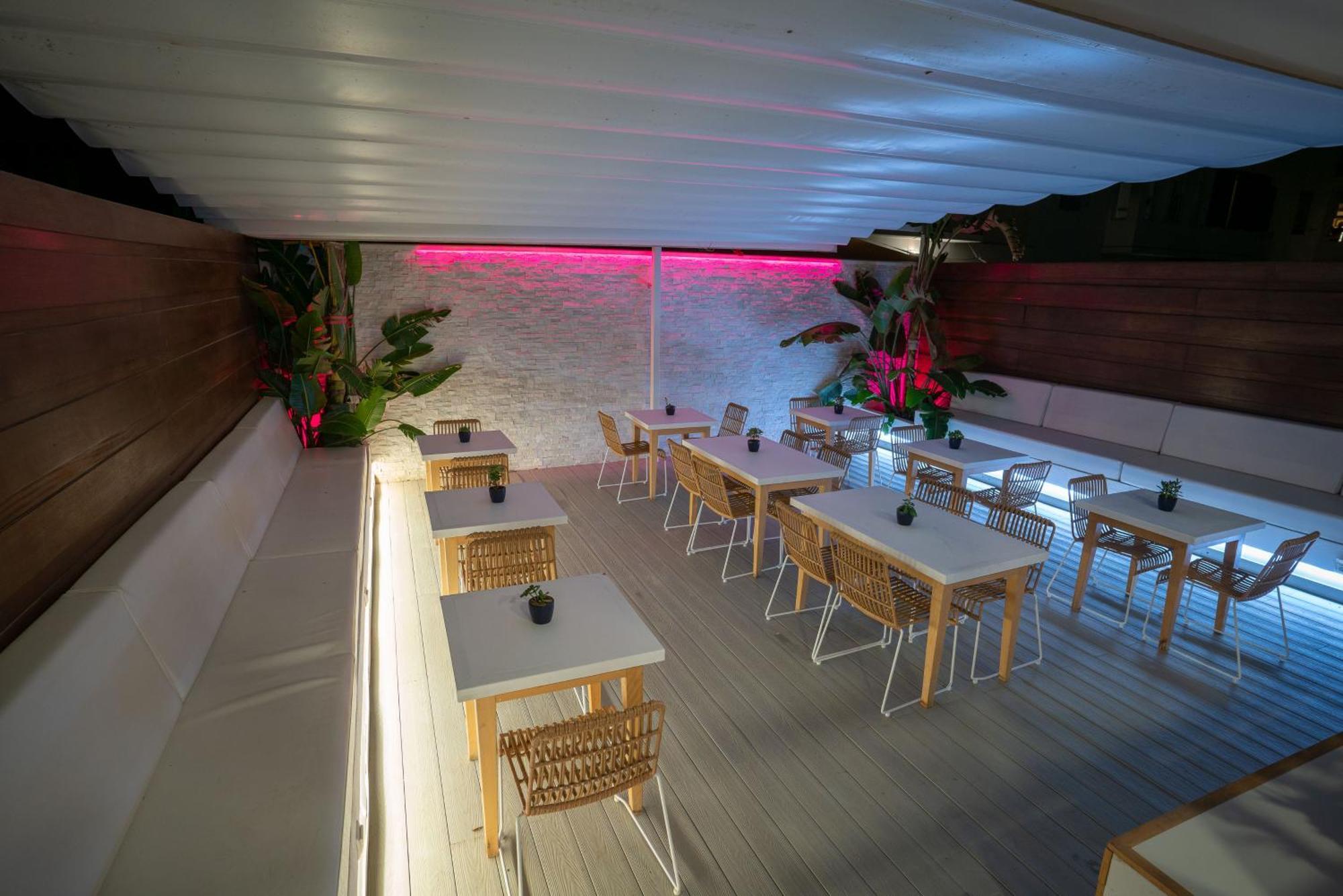 Urban Spaces Ibiza Luaran gambar